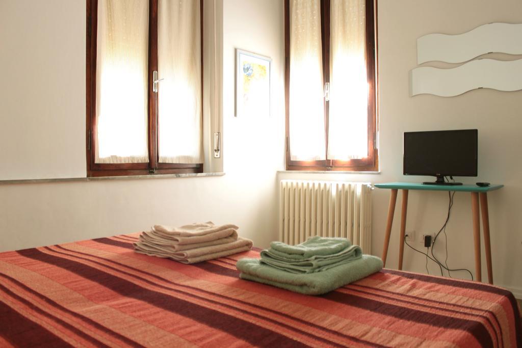 Bed and Breakfast Pino Marittimo à Civitanova Marche Extérieur photo